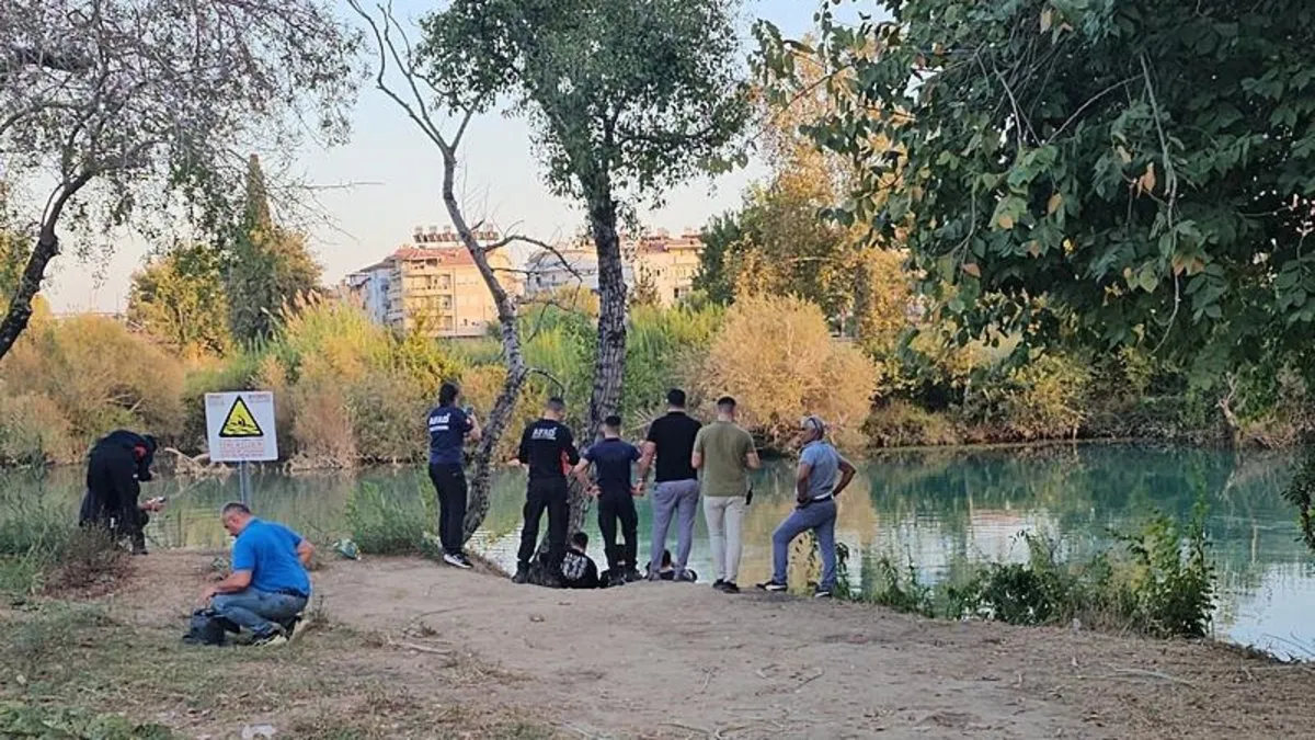 Kayıp gencin cesedi ırmakta bulundu